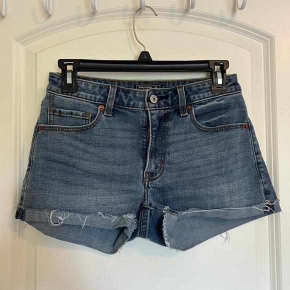Abercrombie & Fitch High Waist Denim Blue shortie Shorts - Picture 1 of 2